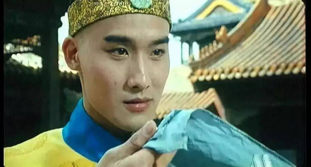 尤其是《垂帘听政》,更是让梁家辉直接拿到了1984年的金像奖最佳男