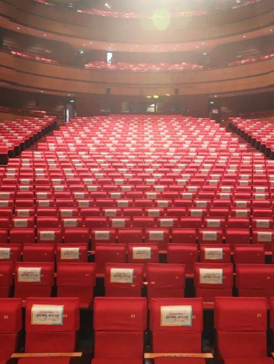 文化航母即将起航温州大剧院二次开业演出由你来定