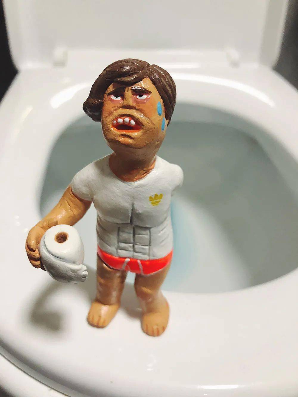 "仙人掌和它的小熊:"我为什么看不到这个奥特曼的全貌?