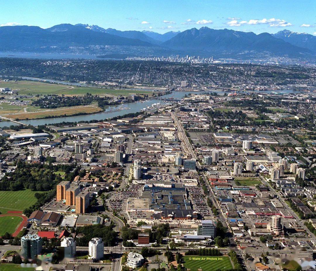 列治文公园内惊现枪杀案!受害人重伤身亡系黑帮斗争