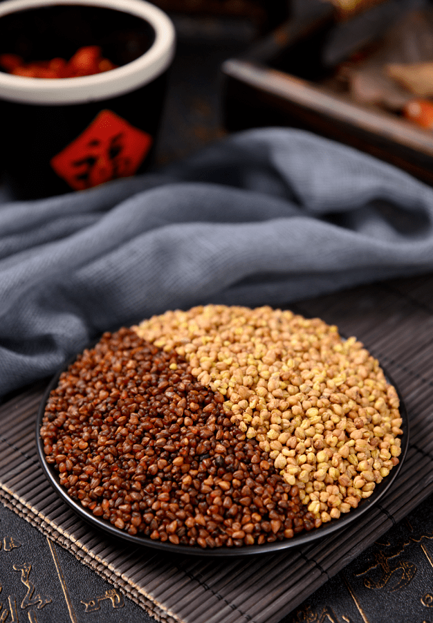 苦荞被称为" 五谷之王".