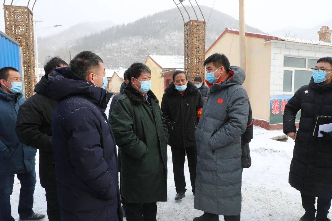 区领导王思周,高尚君,孙剑,曹建伟,白凌峰