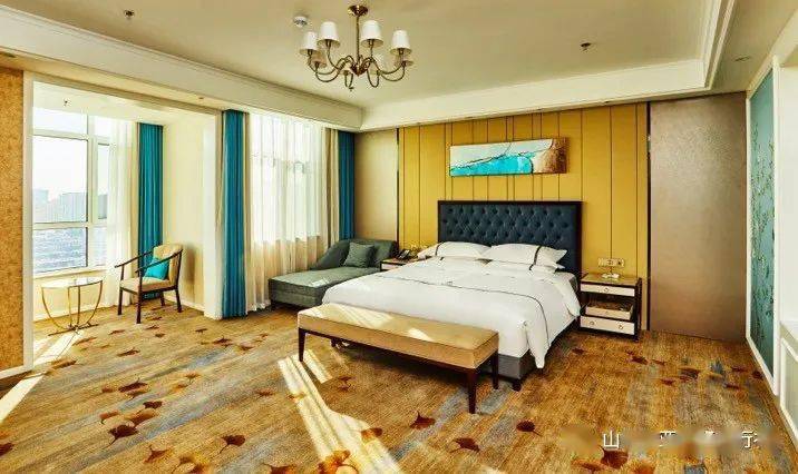 山东中亚今日播报应邀温士美马总在岳泰大酒店共进晚餐对中亚团队服务