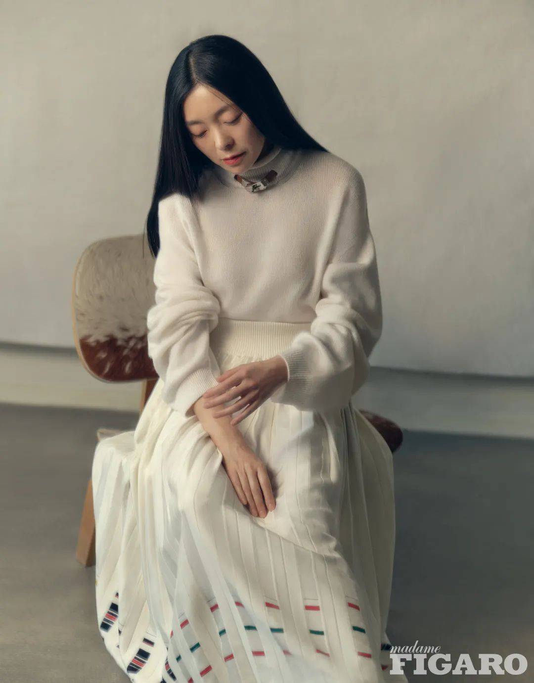 彭薇:松一样的女子_创作