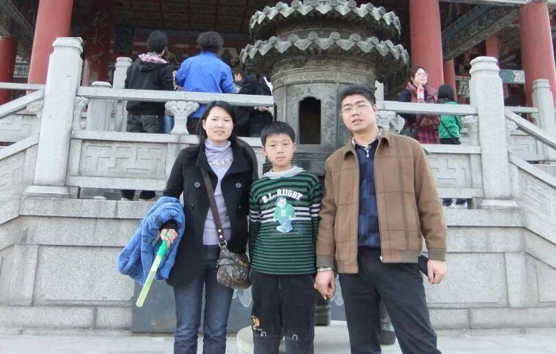 快来为你心仪的家庭投票吧!