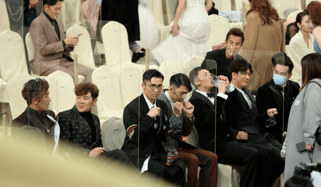 众星百态你看不到的万千星辉颁奖典礼2020