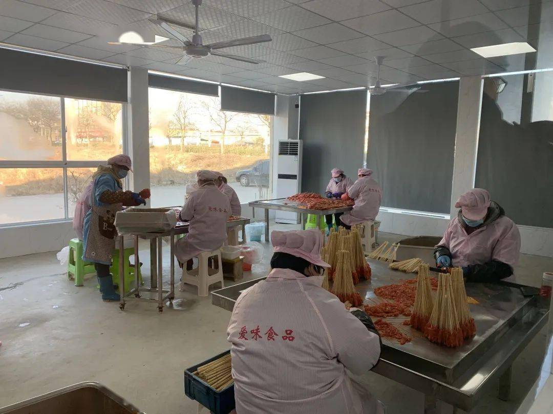 突击检查淮安食品加工小作坊肉串蛋糕鱼丸你爱吃的这些都干净吗