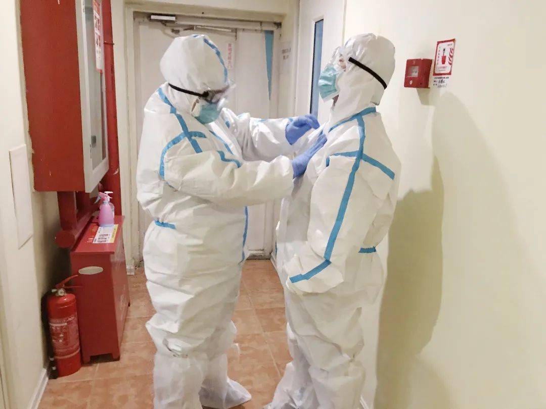 第二医院医疗团队在集中医学隔离观察点里的日与夜
