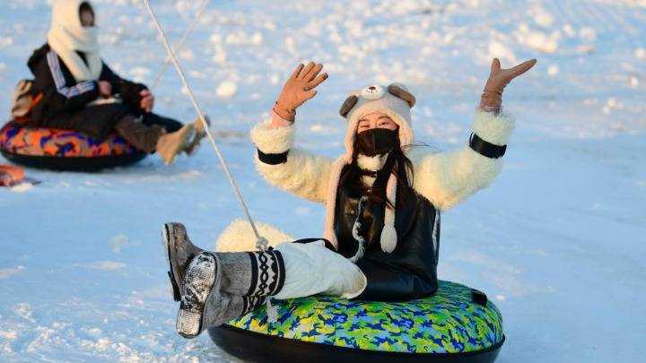 内蒙古：冬日释放冰雪经济动能