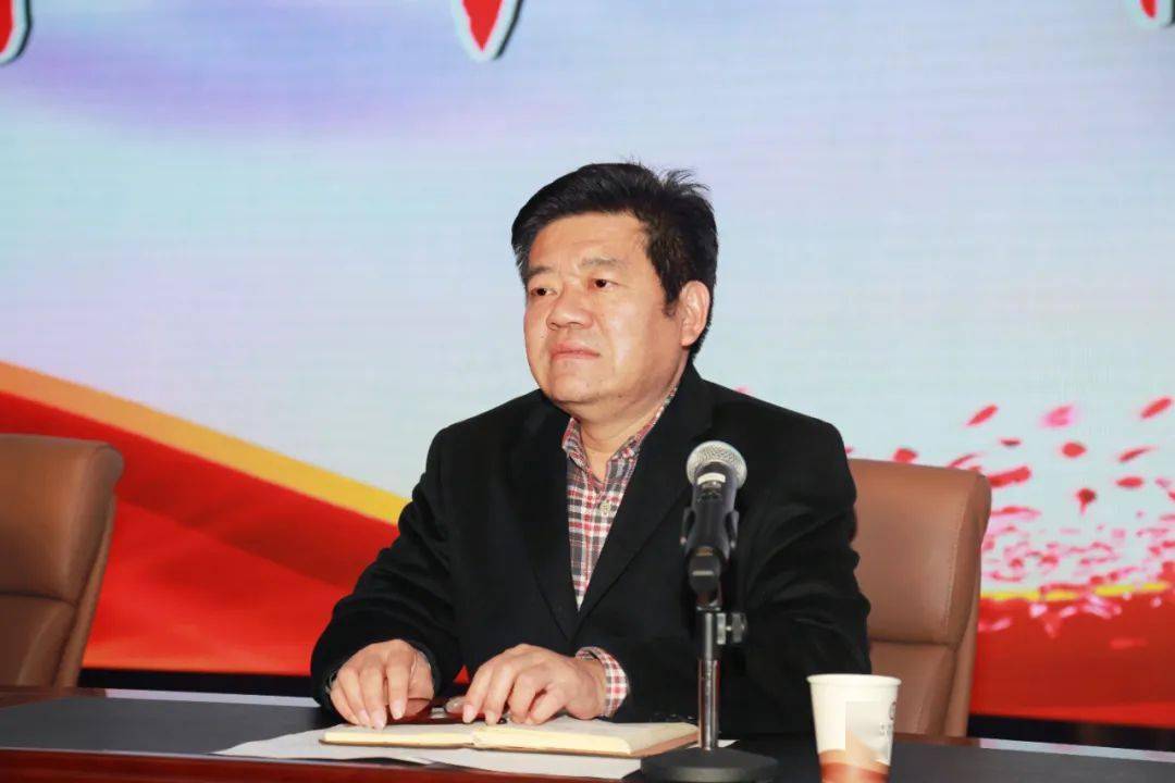 动态|| 正确处理"六种"关系 市中心医院举办中层干部大讲堂_罗志民