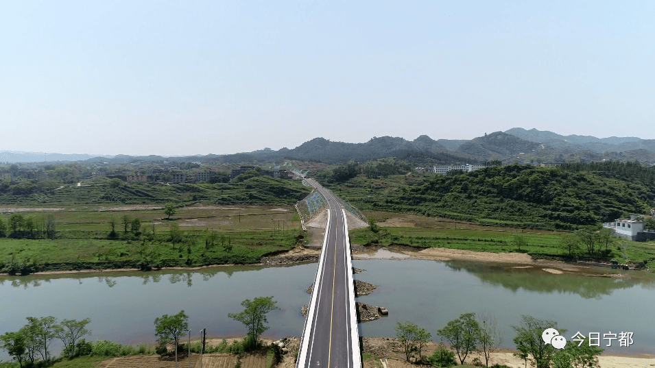 高速北延,莲花山旅游公路,省道449黄陂至隘上段等项目建成通车,兴泉