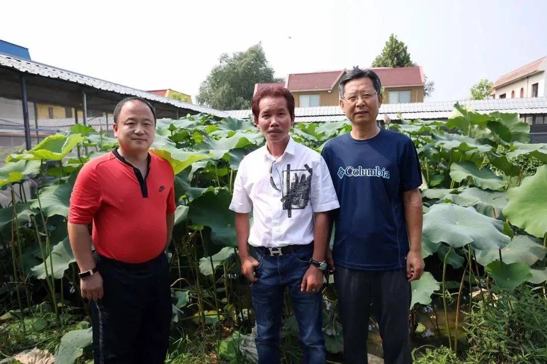 雄安新区雄县教育局局长刘振岭一行到访石磨坊