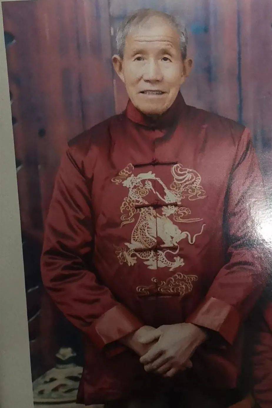 寻人启事:姓名:朱志霞,男,78岁,走失时上身穿黑色耐克棉袄,1月16日