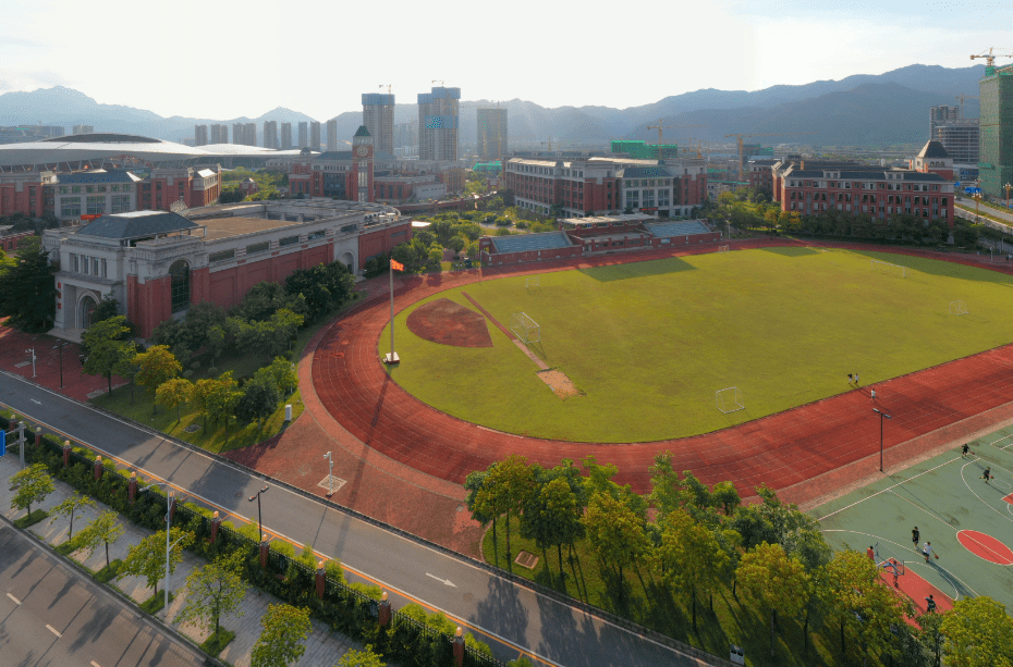 叮这是一份属于新区人的豪华大礼包