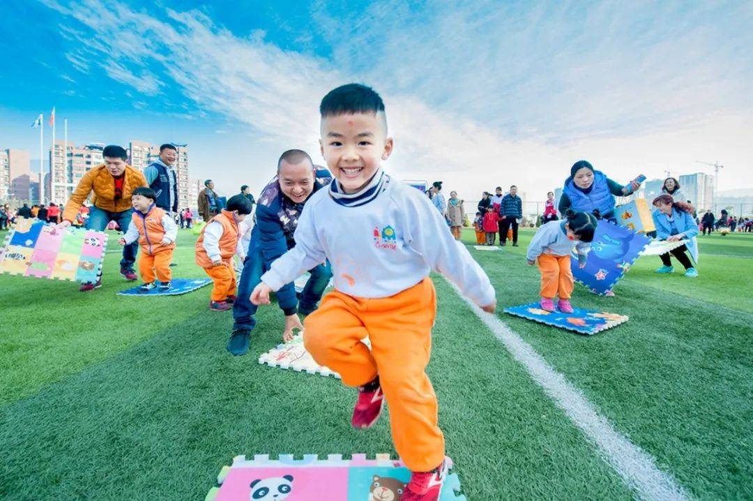 2020年攀枝花市GDP_攀枝花市南山实验学校(3)