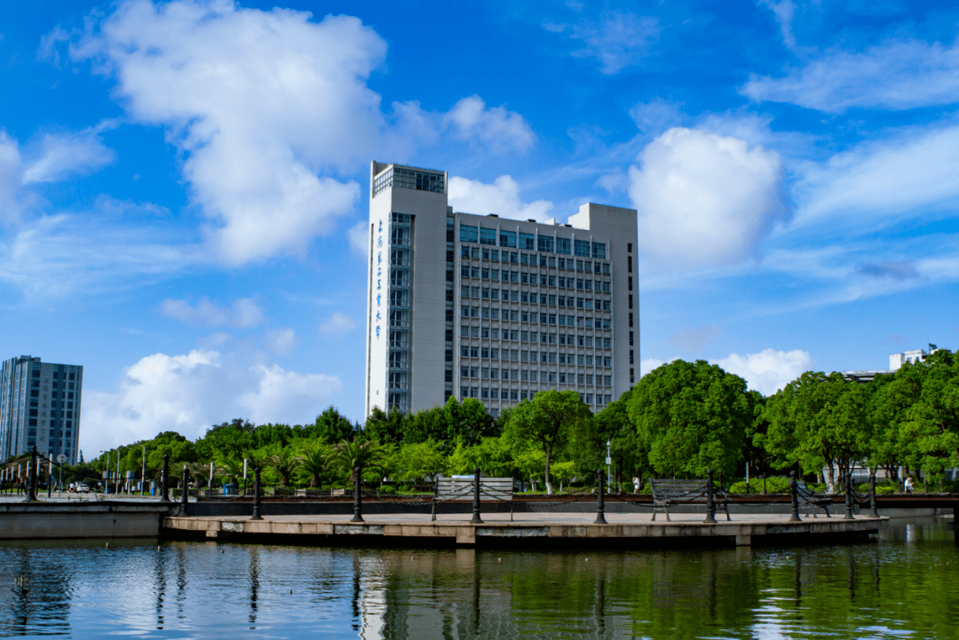 家门口招聘相约上海第二工业大学做最美耕耘者