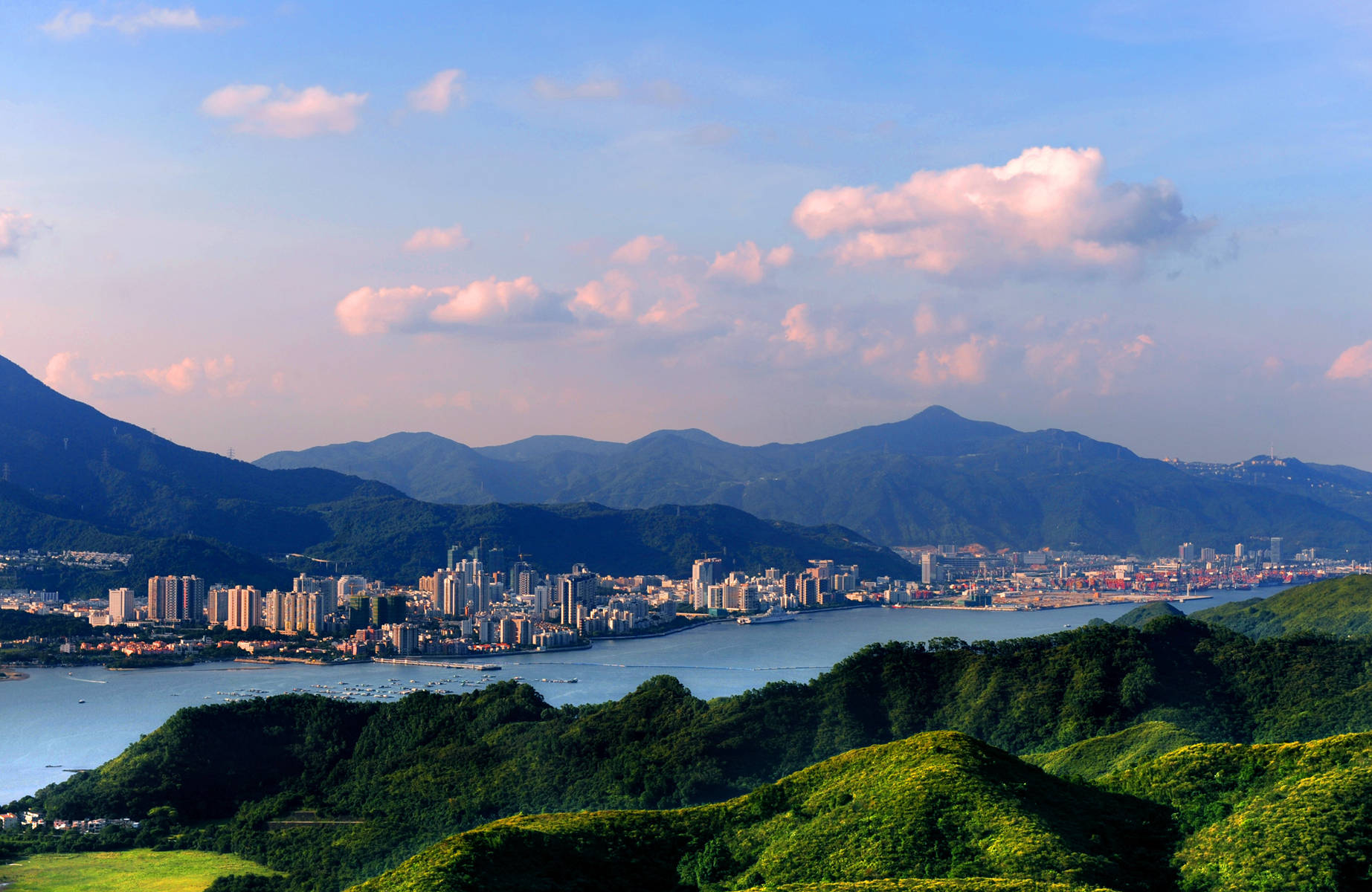 以镜头呈现美好山海 2021"山海迹忆 大美盐田"全域旅游摄影大赛启动