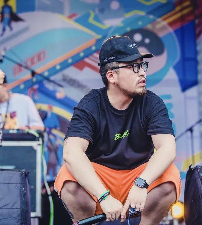 mcweiwei代表作《固逝集》《true story》兰州rapper,接触hiphop文化5