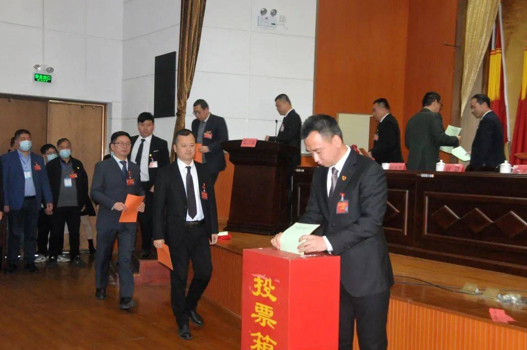 温峤镇经济总量_温峤镇中心小学杨琳静