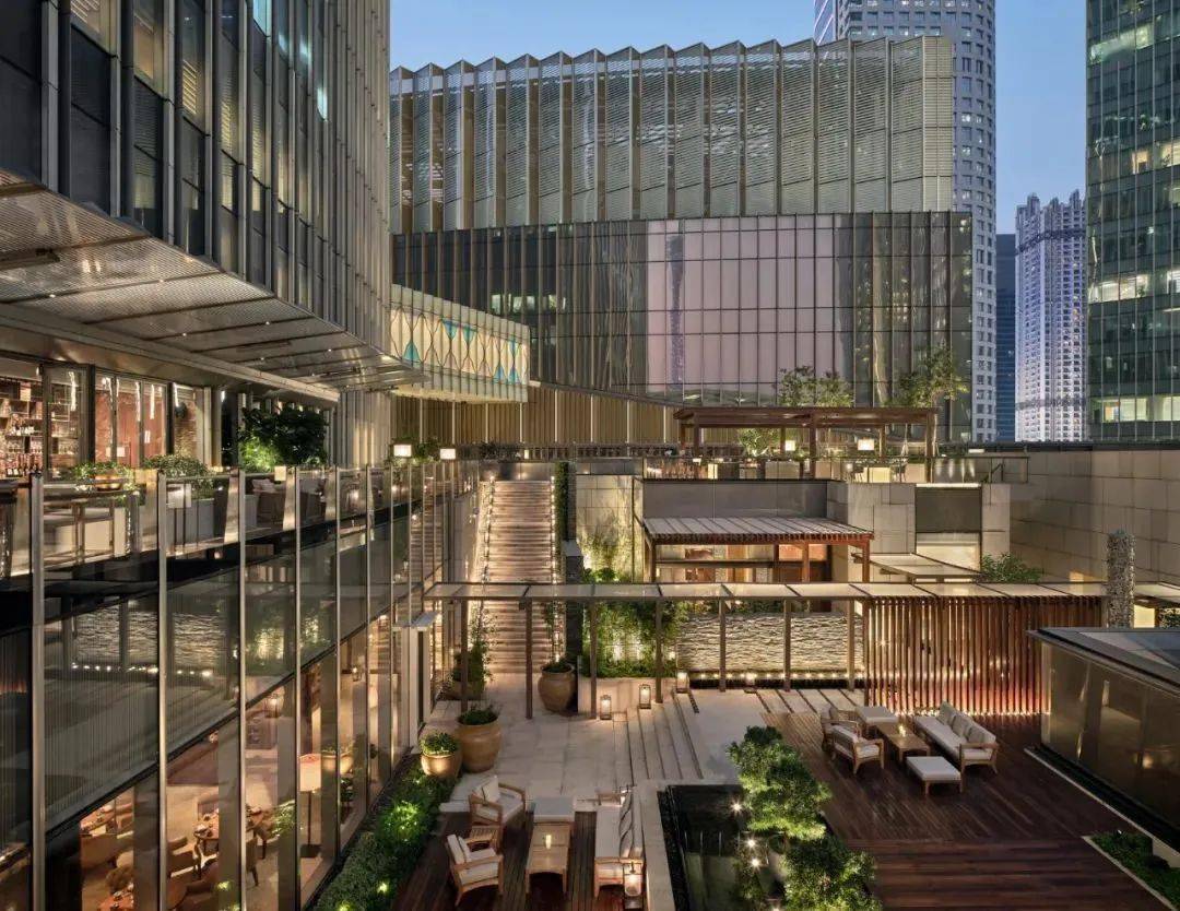 打卡广州之巅瑰丽酒店站在全球最高云端酒店览尽花城美景享广州最高