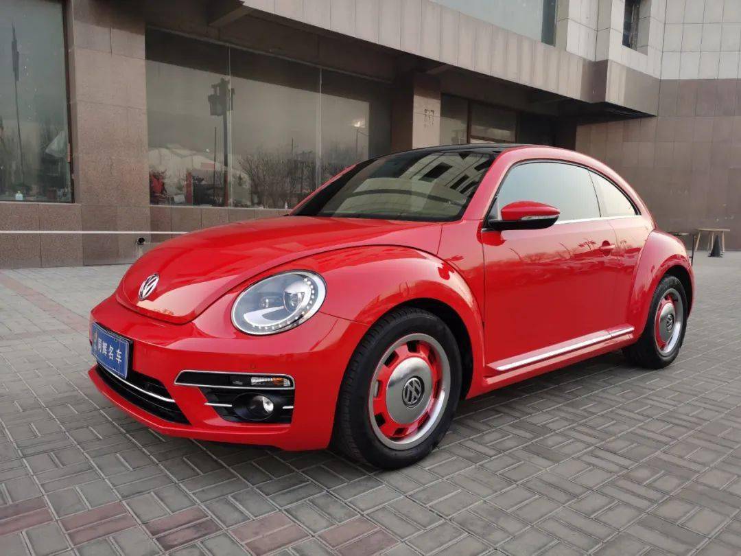 精品上架大众2018款甲壳虫180tsi尚乐型