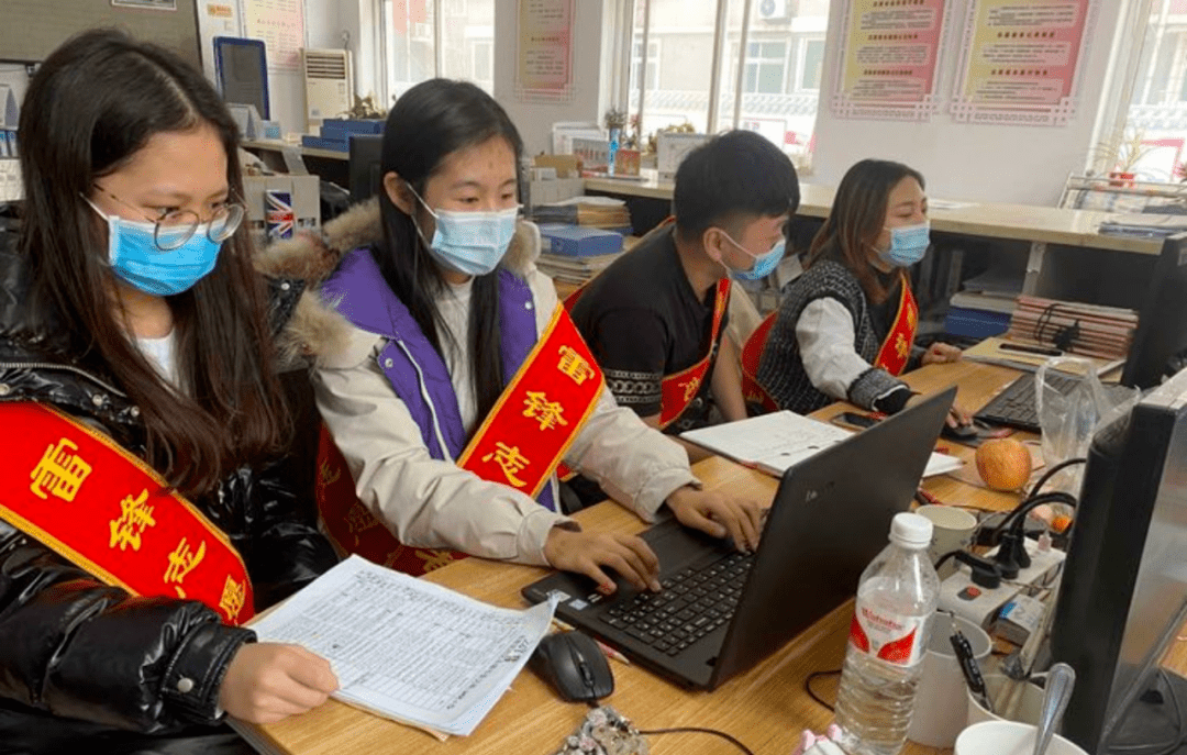 大学生是流动人口吗_流动人口婚育证明图片(3)