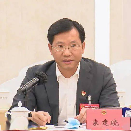 宋建晓代表在莆田布局建设生物医药领域创新实验室和省级临床医学研究
