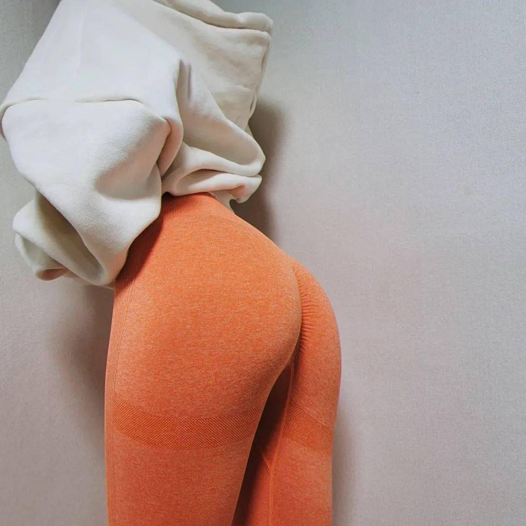 乐资讯丨当蜂腰翘臀的初恋脸小姐姐腿举250kg,这画面也太劲爆了吧!