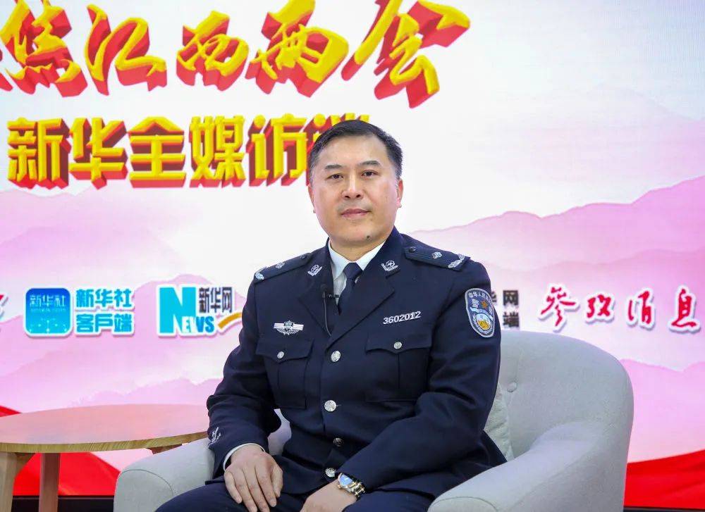 江西省监狱管理局党委委员副局长吴建忠做客新华全媒访谈