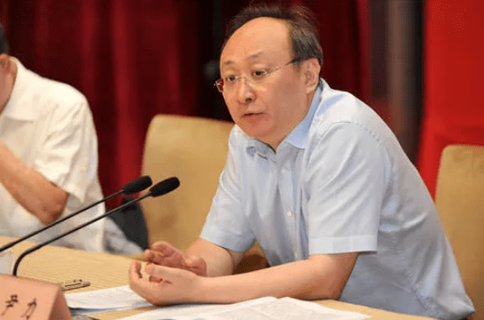 尹力当选福建省人大常委会主任