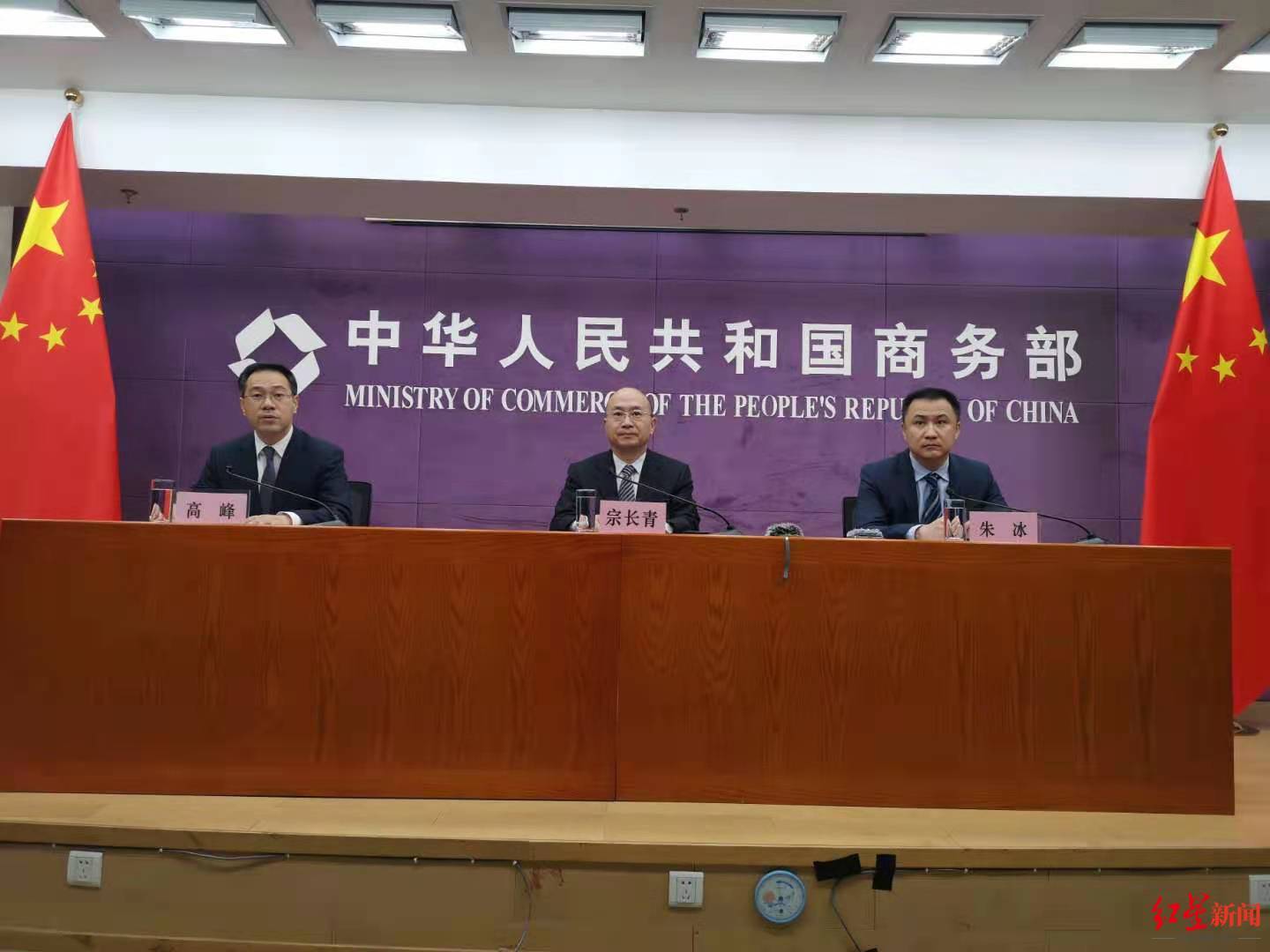 这部经典的恐怖电影以其令人毛骨悚然的特效