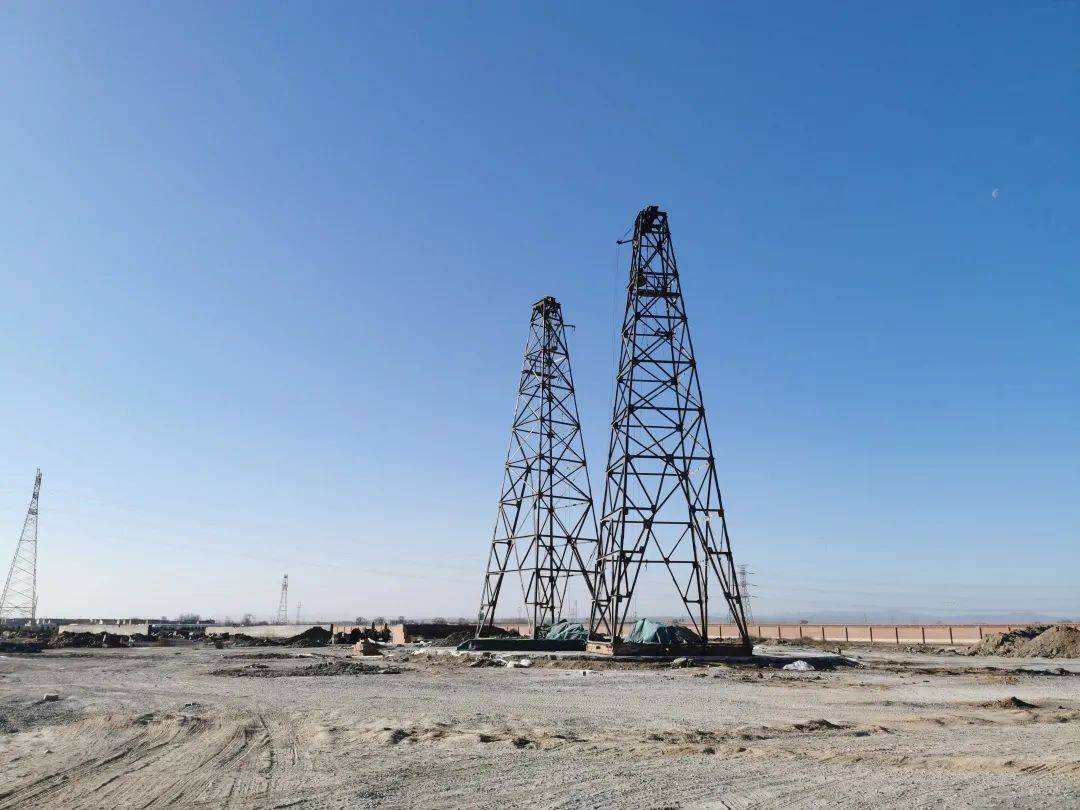 赞古城煤矿投产元年硕果纷呈