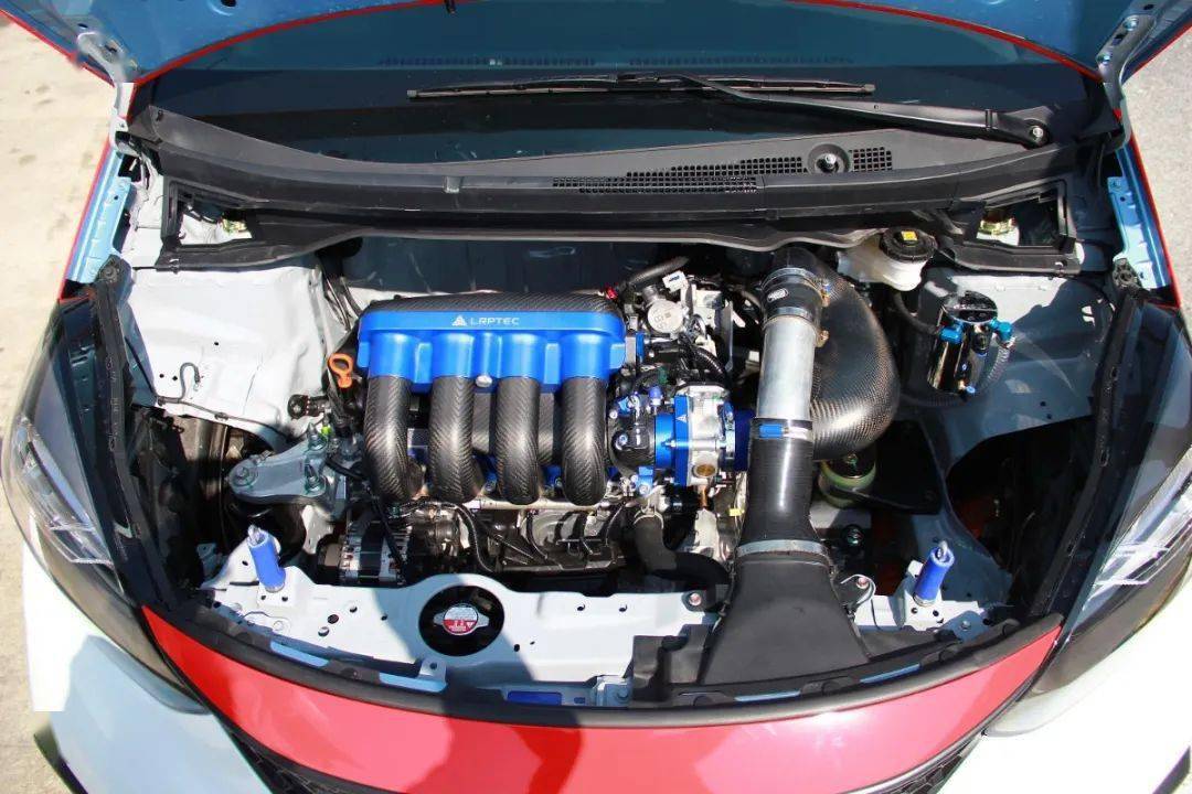 依燃热血丨从1分28秒522新纪录谈第四代飞度的运动基因传承