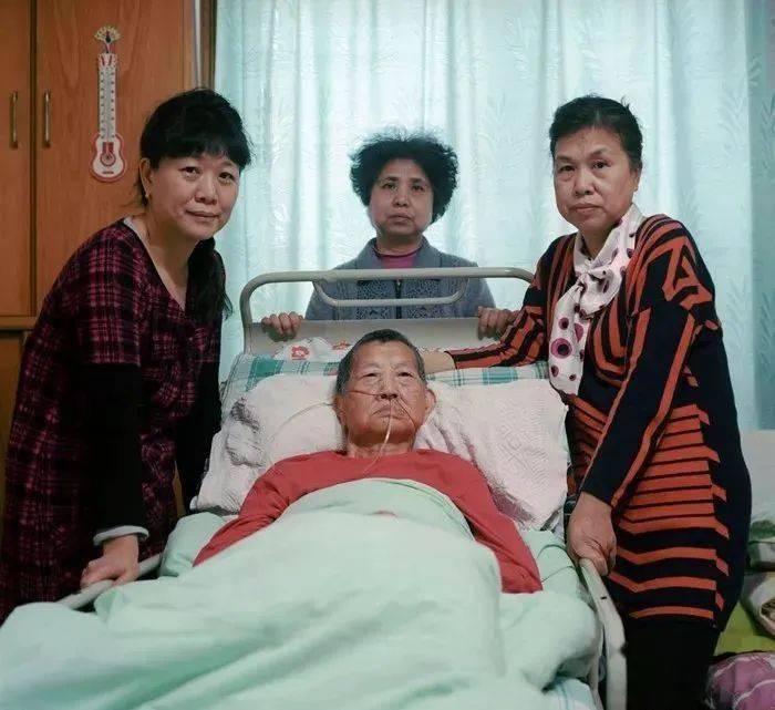 杨璐颖:1981年出生的杨璐颖是最年轻的非典后遗症患者之一,原北大医院