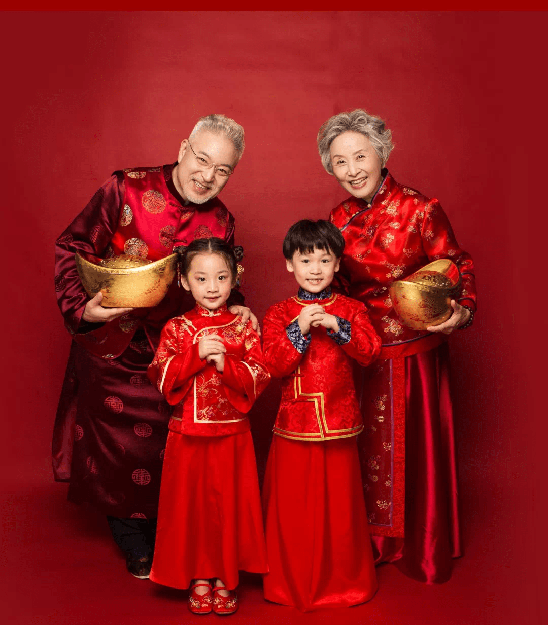 [绿城桃李春风]拾忆年俗院见新春 来拍全家福,寻年味