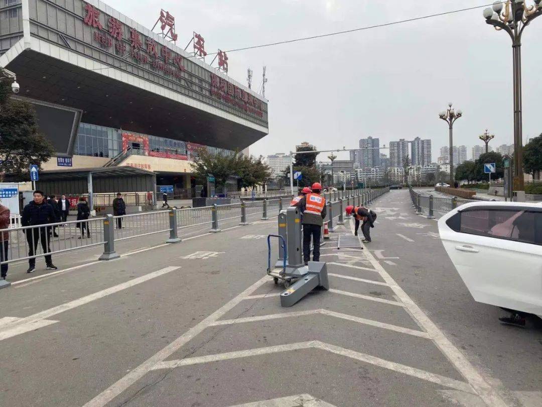 广元有多少人口_广元龙山镇有多少人(2)
