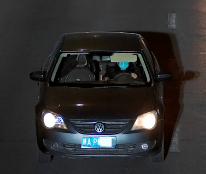 月16日,南昌交警信息化警务中心发现赣aph***驾驶员樊某涉嫌无证驾驶