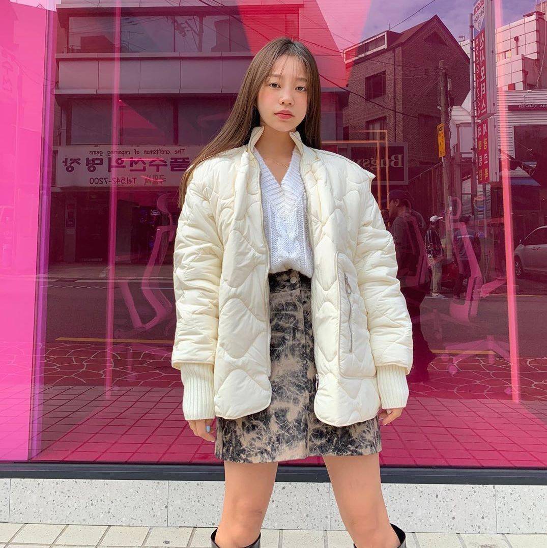 羽绒服穿搭女2021高级感 03f5eb07b14446a48e67b3b1025c7b50.jpeg