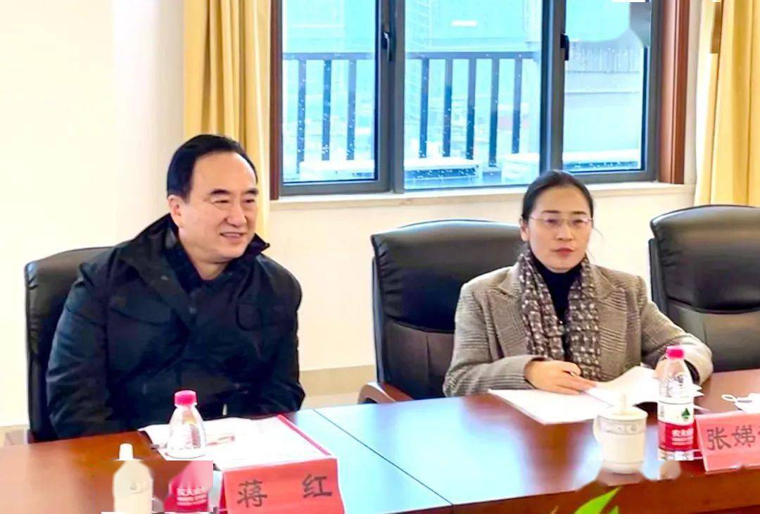 上海市教委巡视员蒋红来金督导检查疫情防控和留校师生关心关爱工作