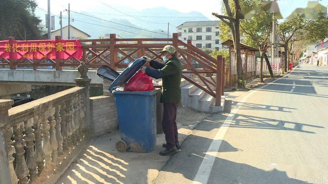 裕溪乡联溪村多少人口_弥勒县竹园镇人口多少(2)