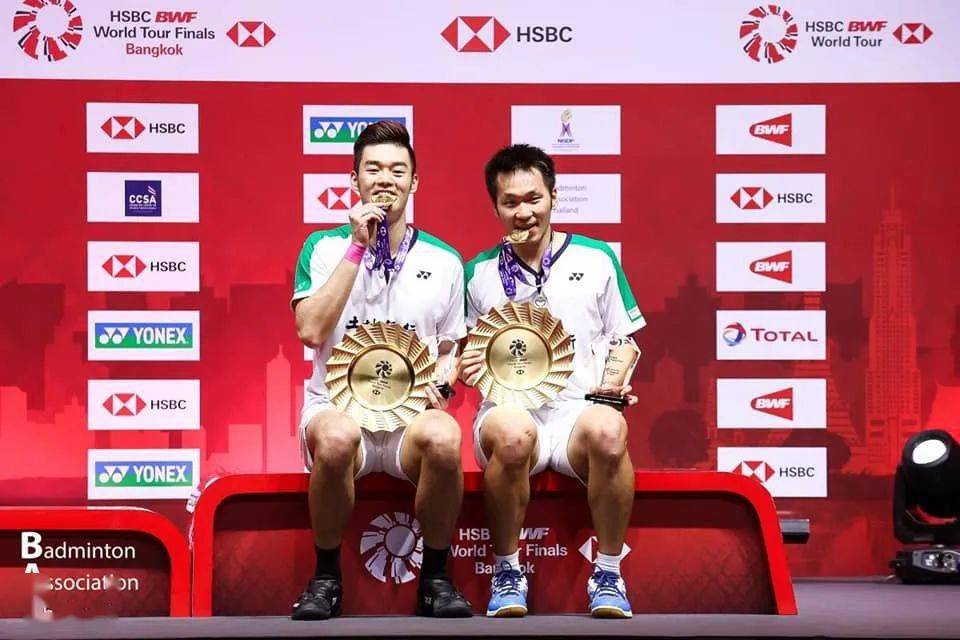 在昨天的世界羽联总决赛决赛上,李洋/王齐麟2-0(21-17,23-21)力克阿山
