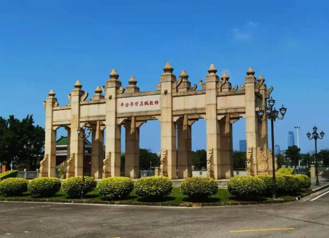 中大校园 中山大学广州校区东校园位于广州大学城的东北端,旧称中山