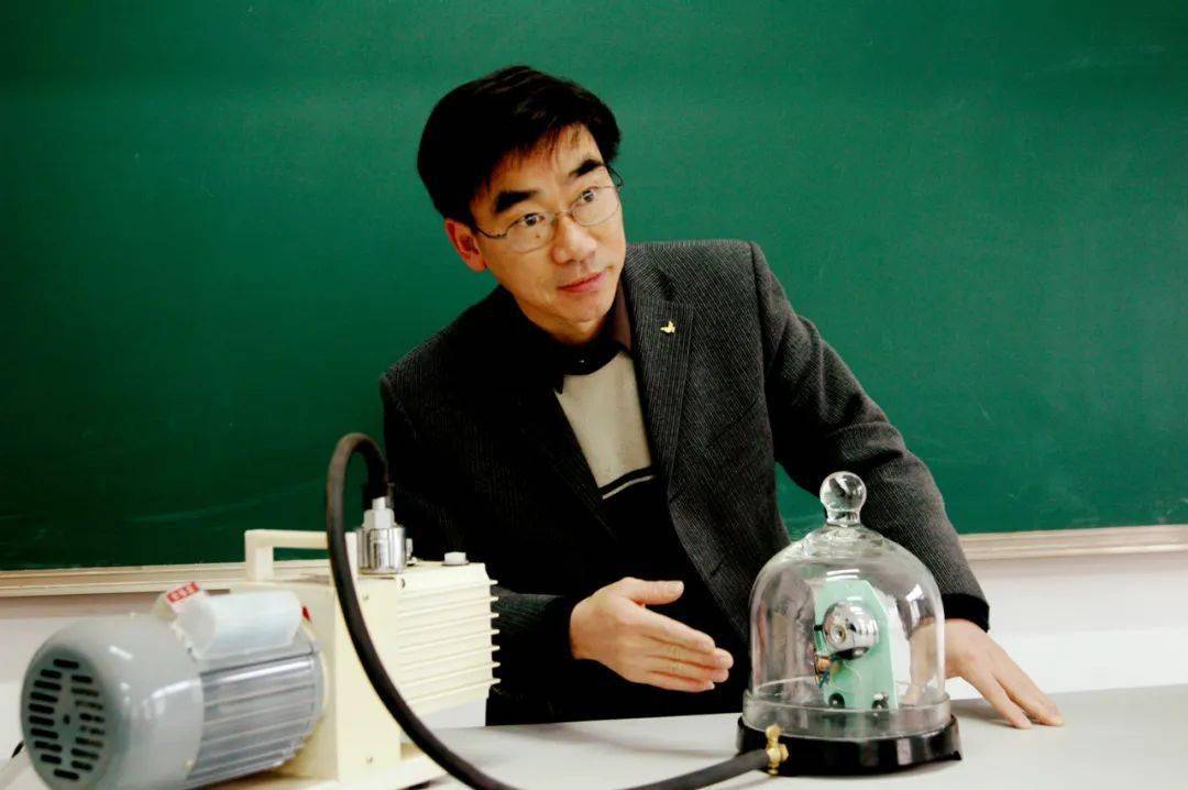 听温州教师教育院院长潘建中讲述他的教育之路丨温大校友风采·师者