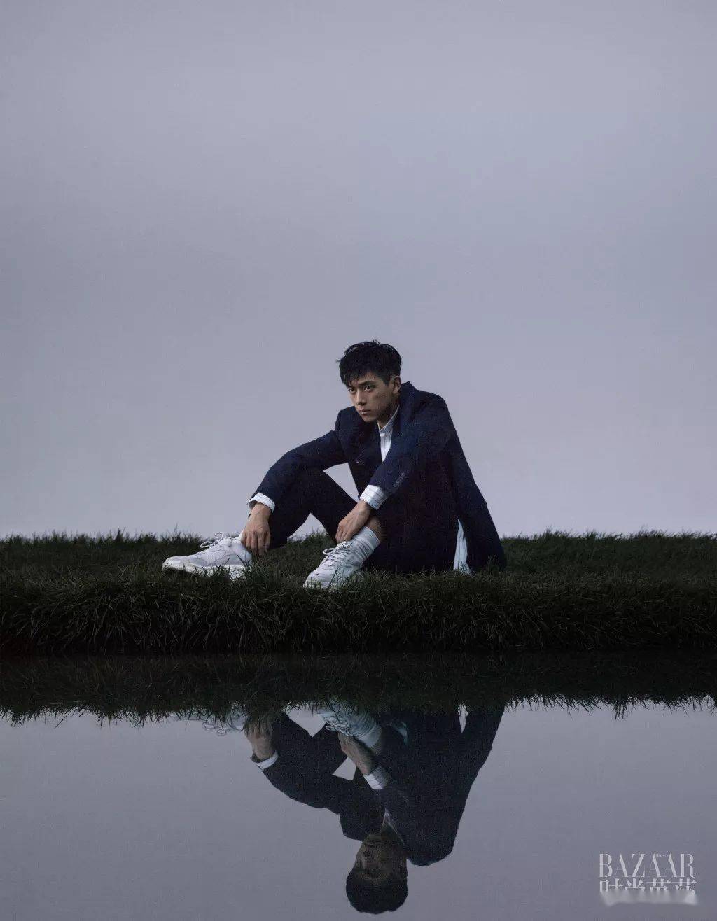 翻遍李现微博在10000张照片中我总结出一套男生拍照指南