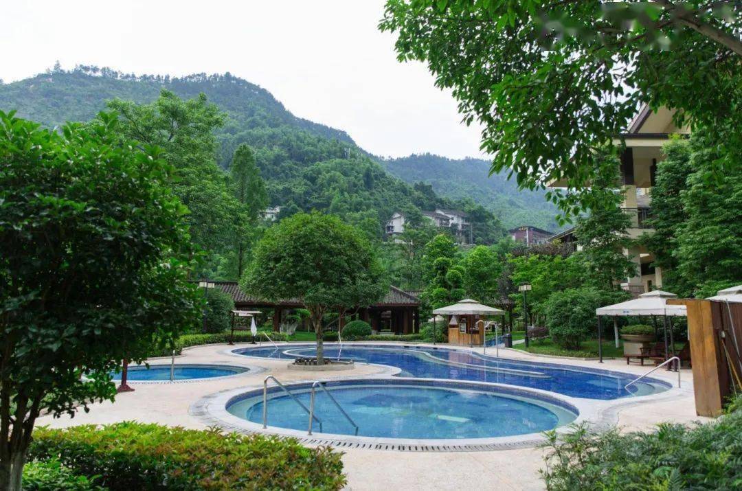 统景温泉游玩全攻略泡泉看景吃美食去就对了