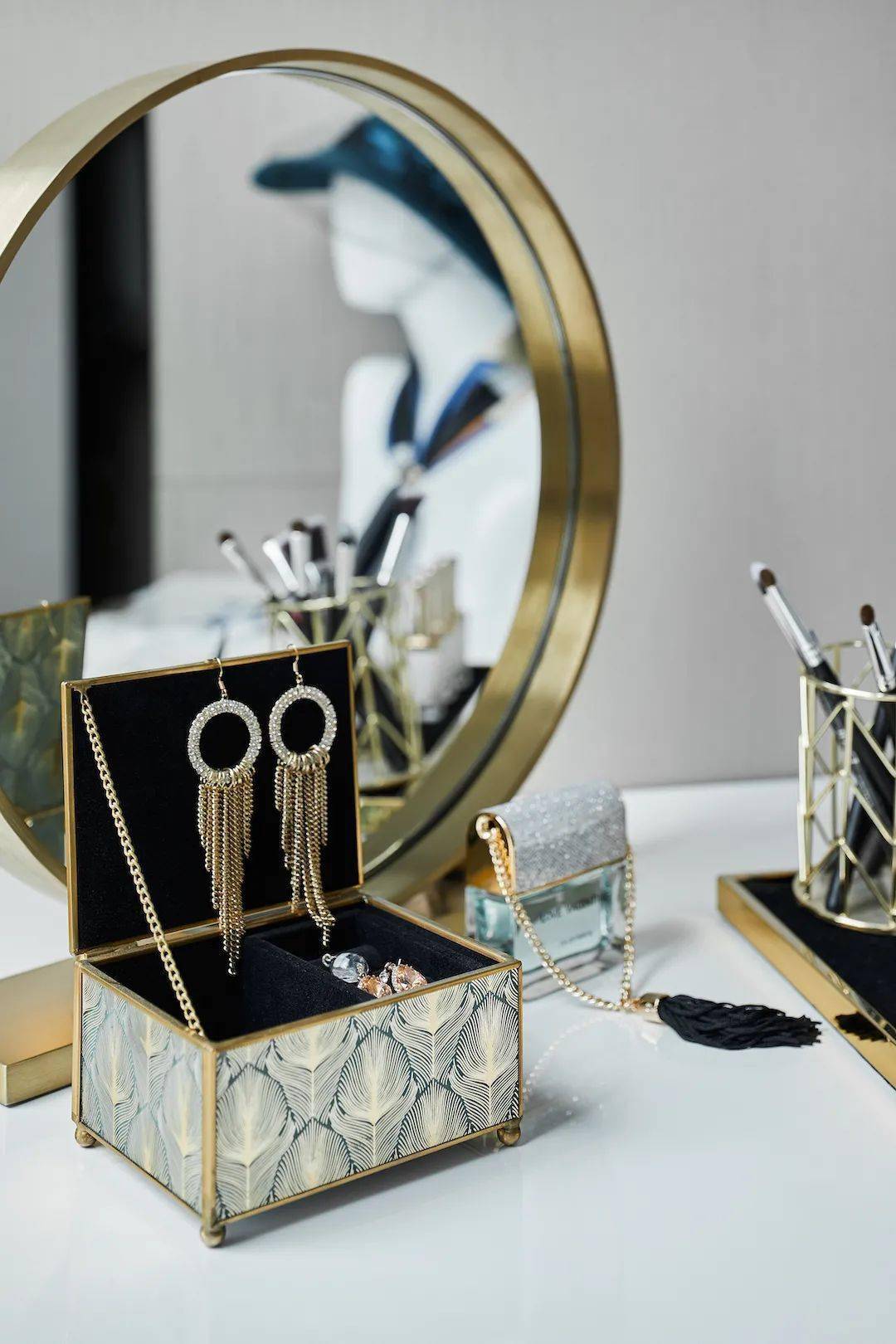 品味生活之奢侈品 c74ae7be060a4c90968003f72e16794a.jpeg