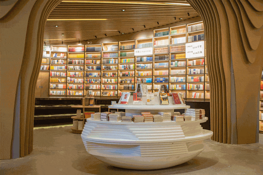 谁说年味淡了今年的年味儿壹佰剧院承包了