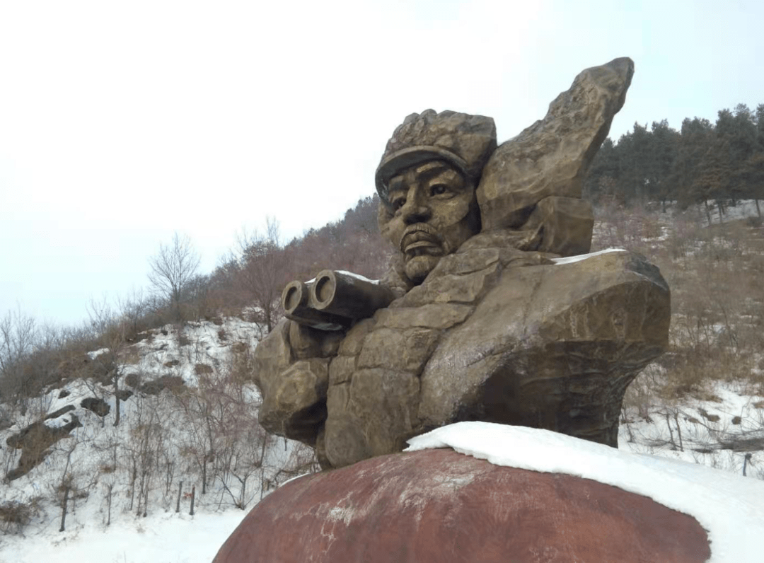 林海雪原——杏树村