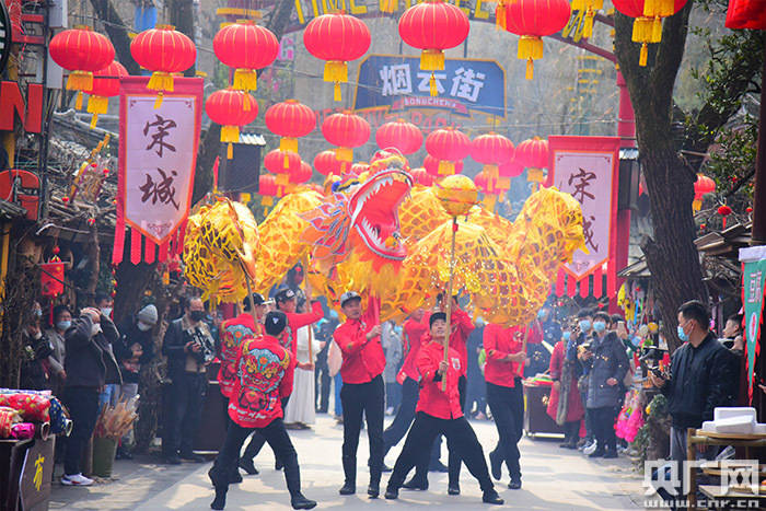 杭州：“就地过年”享实惠 本地游玩过大年