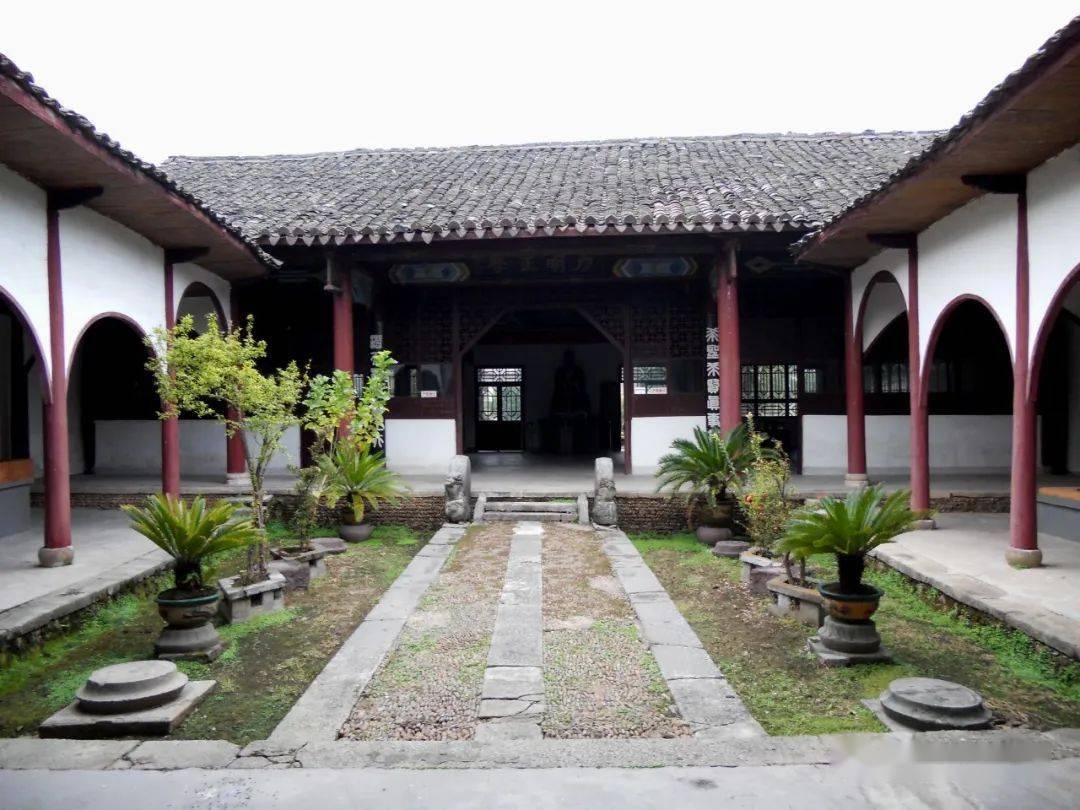 真德秀为南宋后期著名政治家,官至参知政事,闽北理学大儒,五十八岁